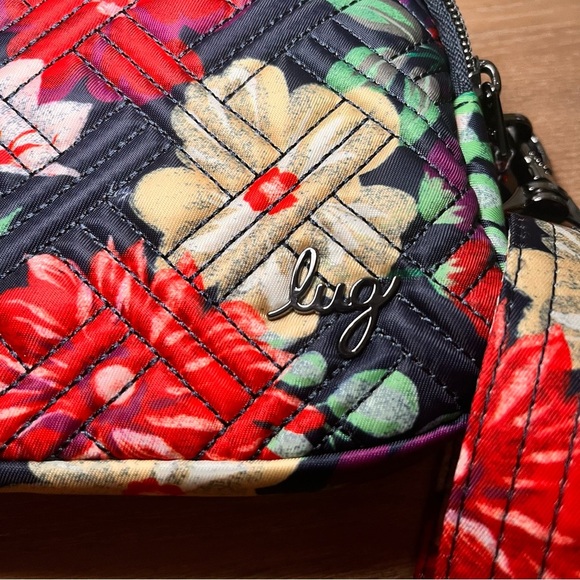 LUG Quilted RFID Convertible Crossbody Coupe 2 NWOT Travel Vacation Floral Print - Picture 7 of 15